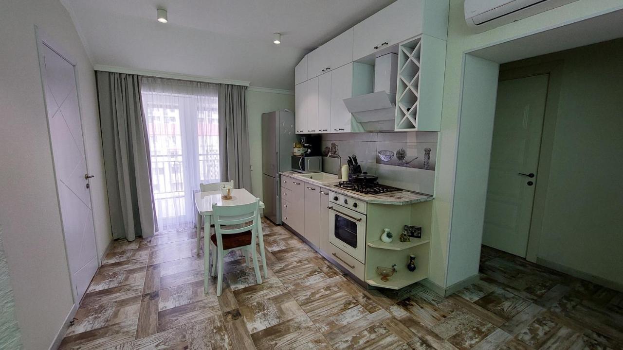 Seaside Apartment Batumi Beach Zewnętrze zdjęcie