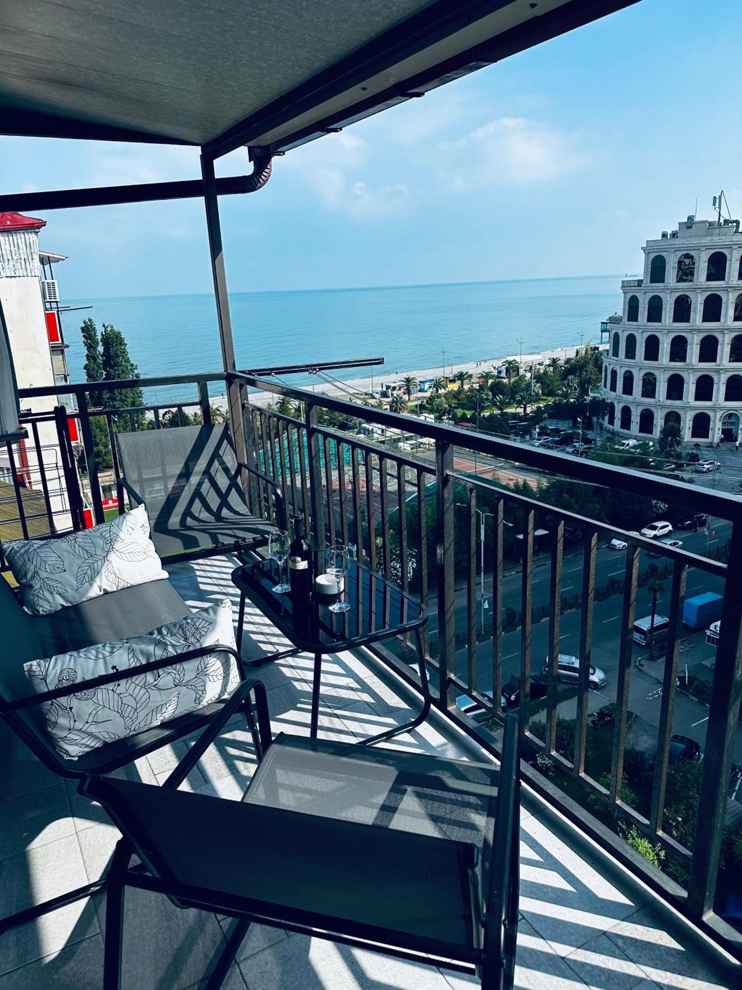 Seaside Apartment Batumi Beach Zewnętrze zdjęcie